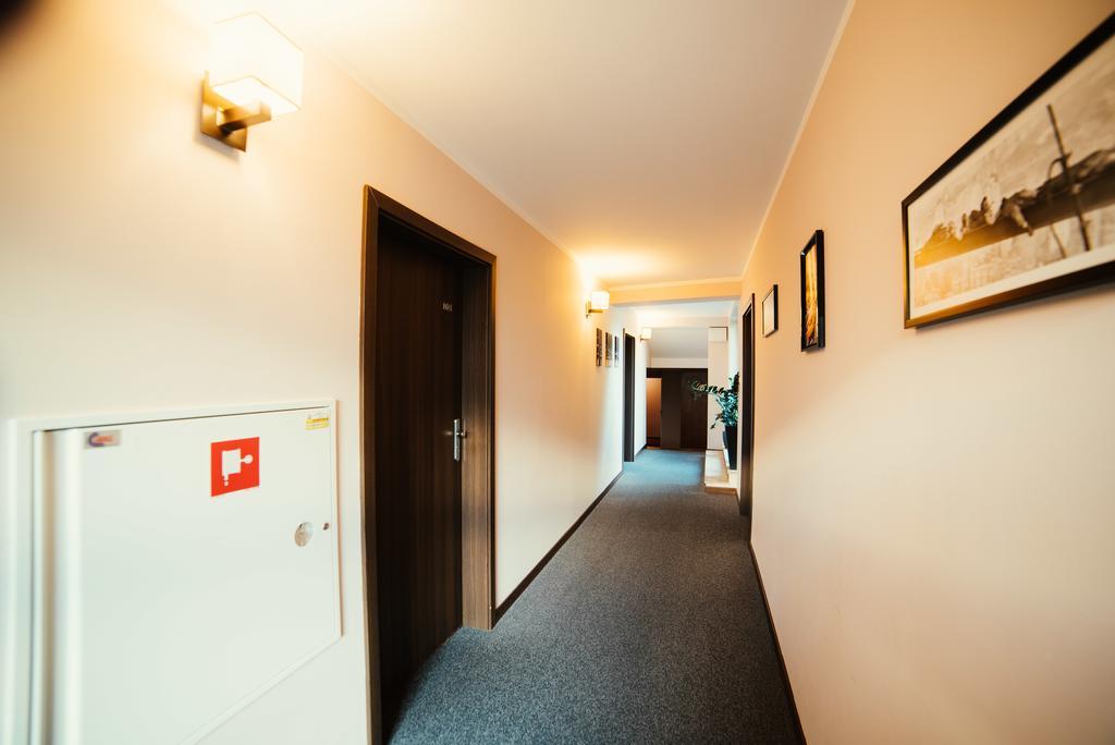 Hotel Wojto Zamość Buitenkant foto