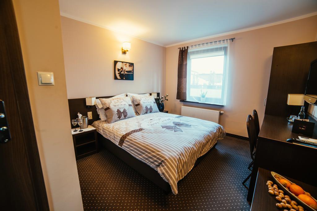 Hotel Wojto Zamość Kamer foto