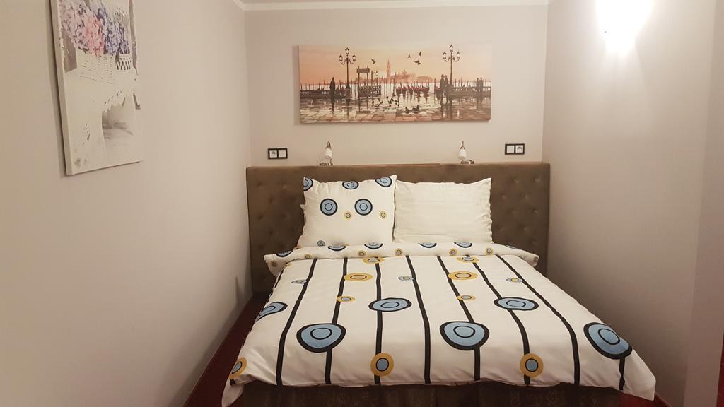 Hotel Wojto Zamość Buitenkant foto