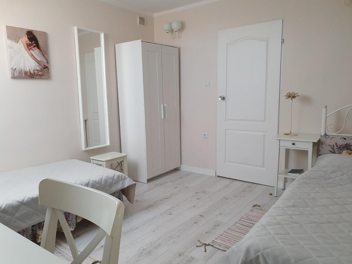 Hotel Wojto Zamość Buitenkant foto